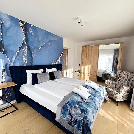 Apartamenty Przystan Chłopy Exteriör bild