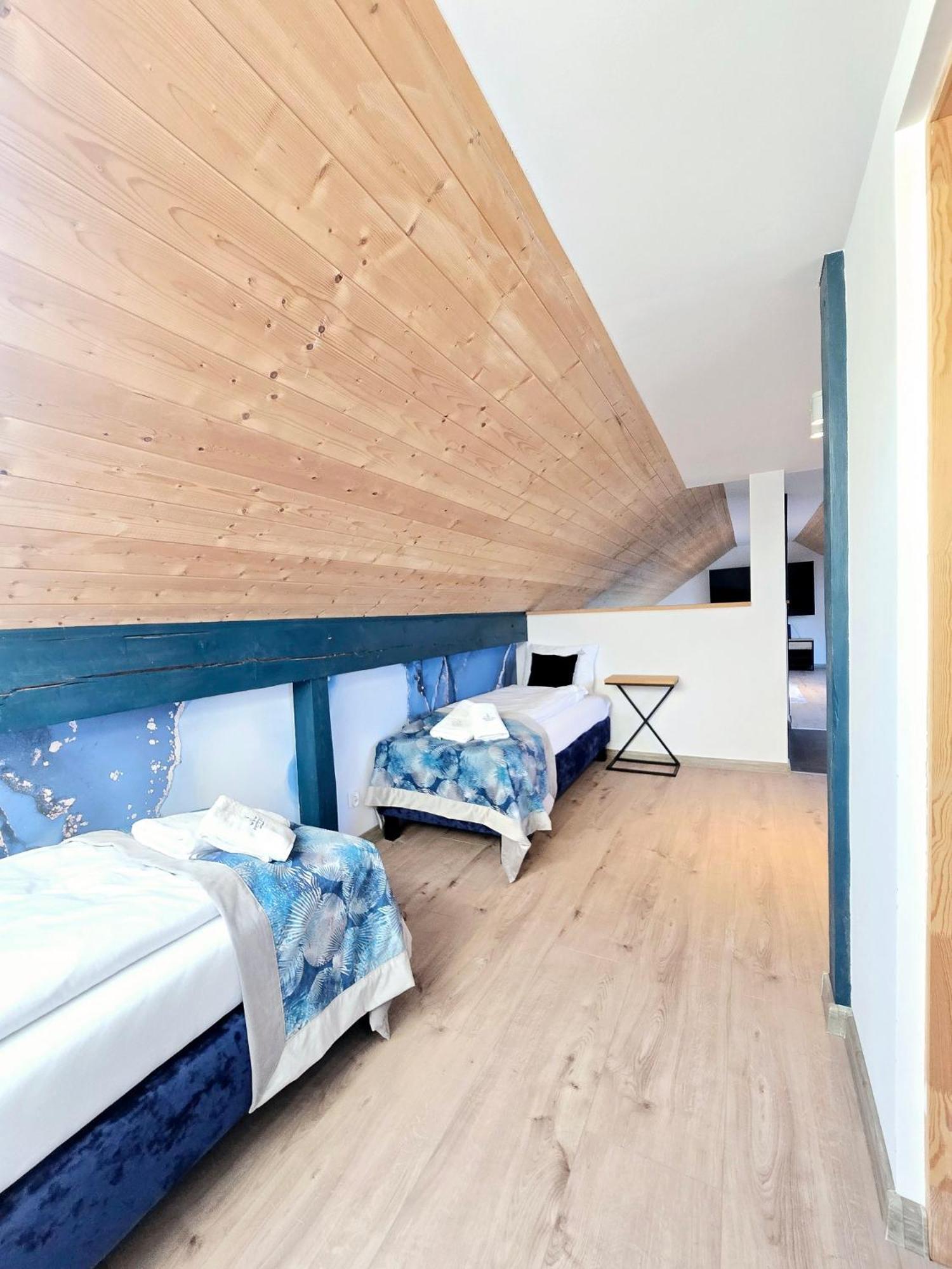Apartamenty Przystan Chłopy Exteriör bild