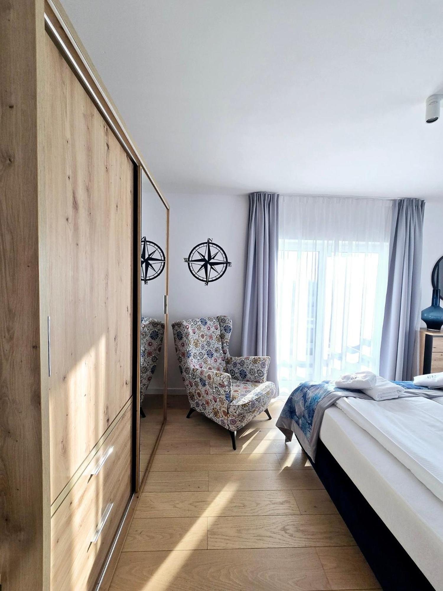 Apartamenty Przystan Chłopy Exteriör bild