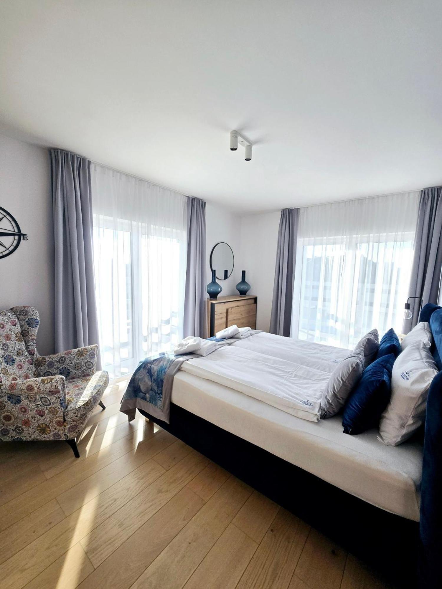 Apartamenty Przystan Chłopy Exteriör bild